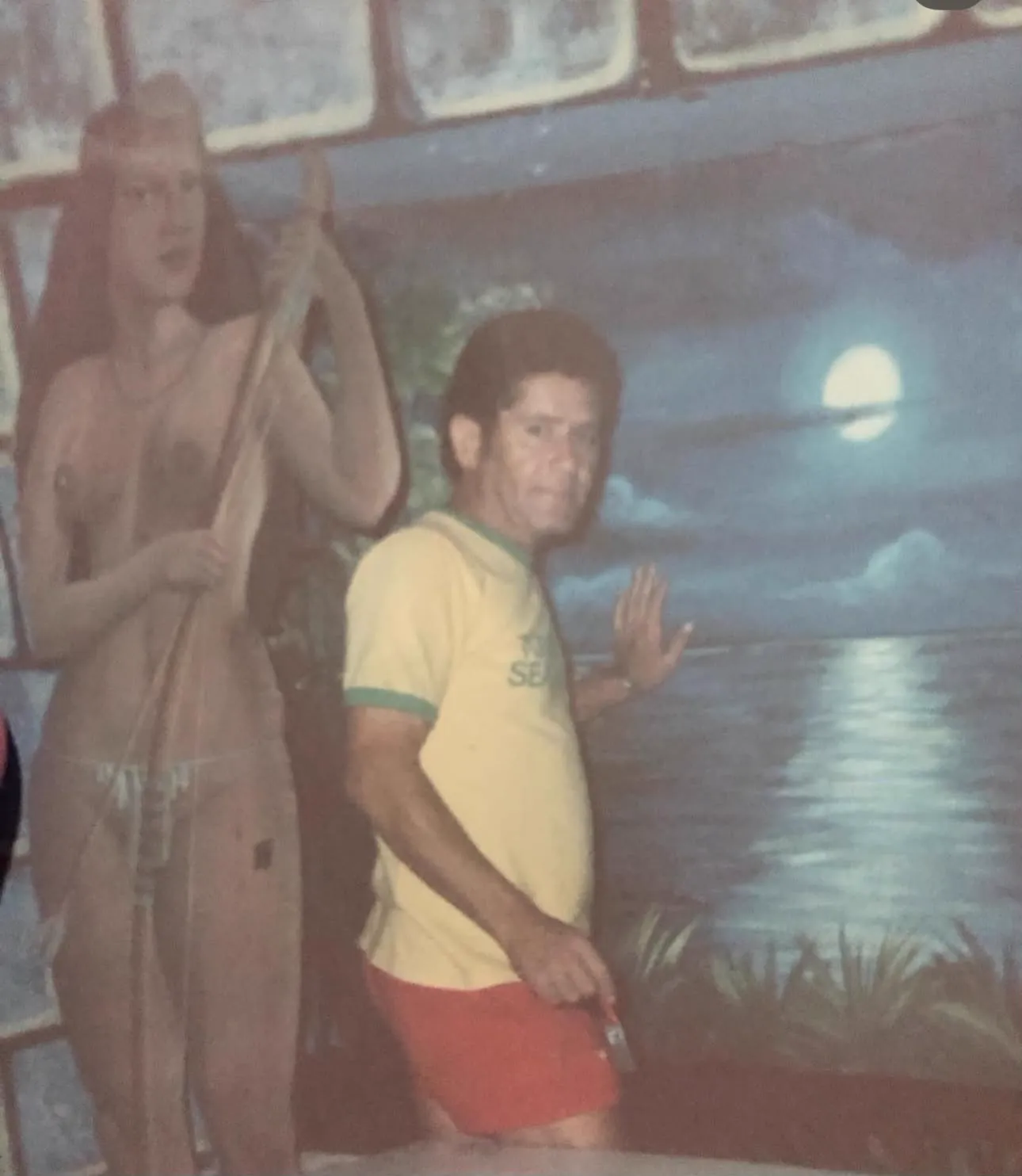 Obra, mural ou registro do trabalho de Júnior Mariz 23