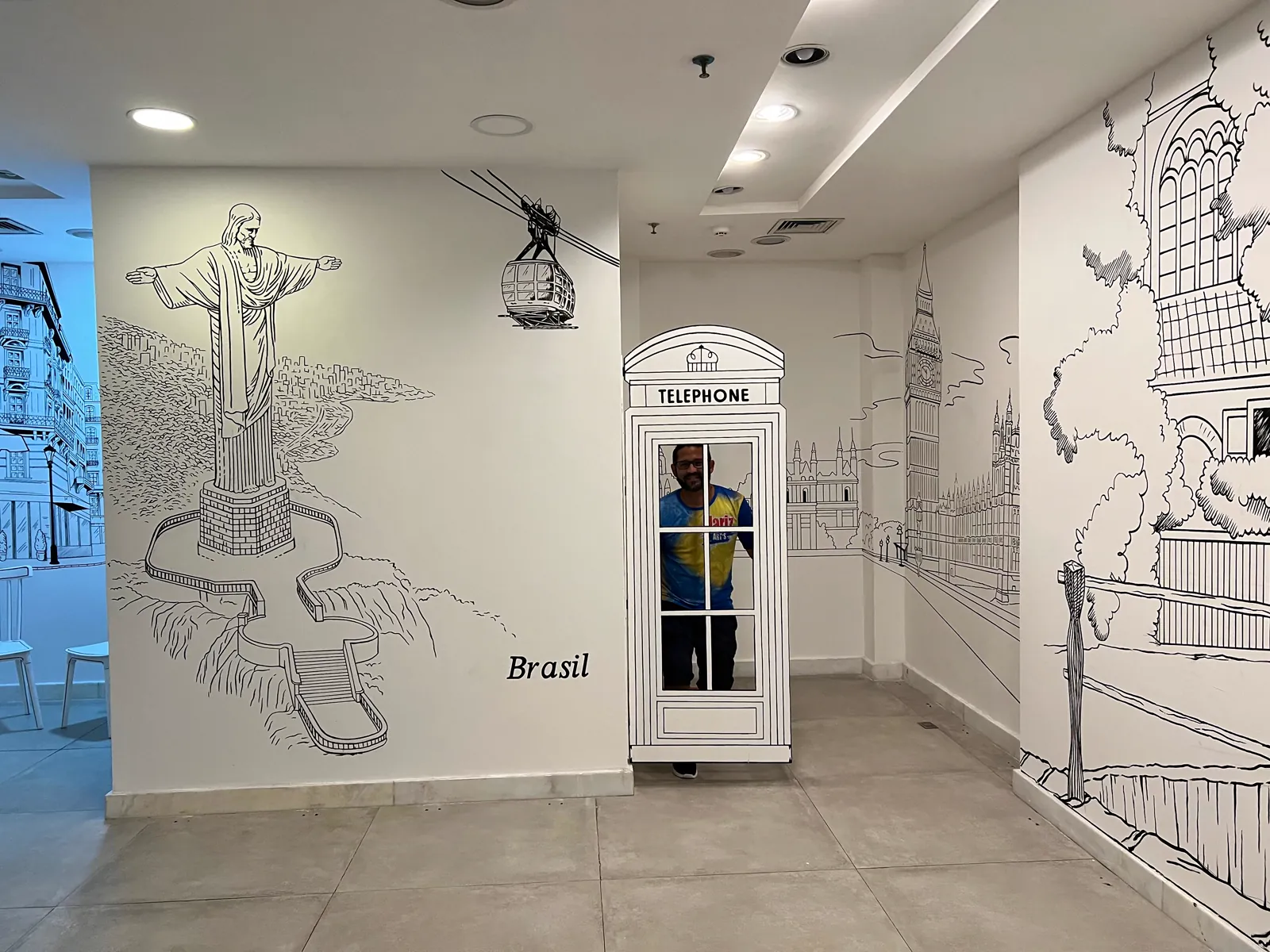 Obra, mural ou registro do trabalho de Júnior Mariz 37