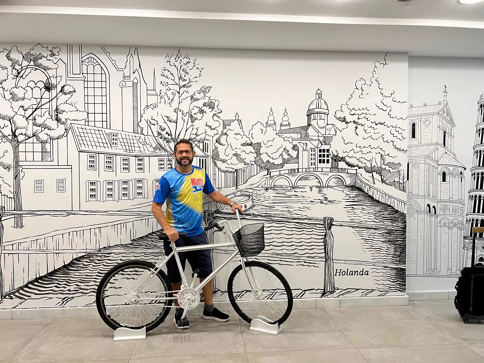 Obra, mural ou registro do trabalho de Júnior Mariz 39